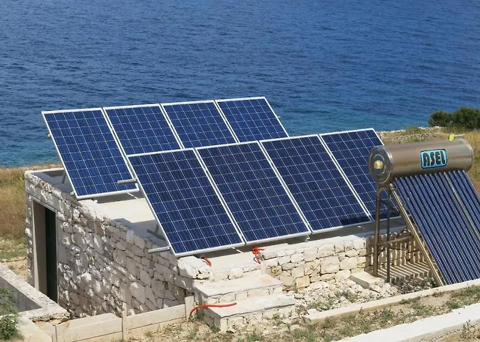 House Romantica * Postira