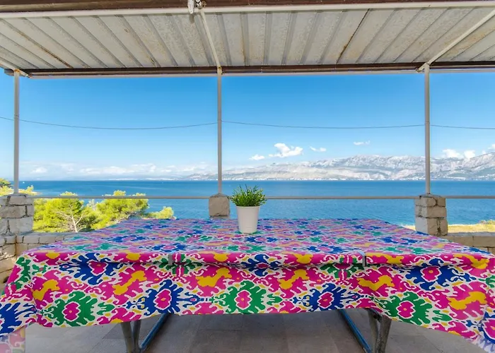 House Romantica Postira